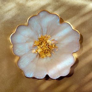 Luxury Resin Flower Shape <b>Coaster</b> Perfect For Elegant <b>Table</b> Styling Dining Areas Guest Serving Setup And Gifting Purpose - Product Image 3
