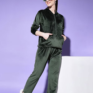 Conjunto de Dos Piezas de Terciopelo para Mujer, Ropa Casual de Manga Larga, Estilo Deportivo, a la Moda para Invierno - Product Image 5