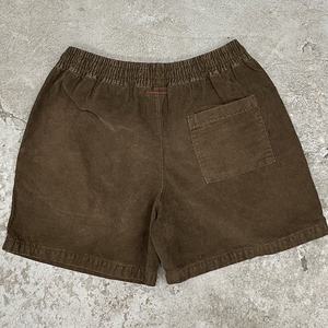 Shorts Jogger Homme Personnalisés en Molleton Français Délavé Effet Usé avec Cordon de Serrage et Motif Uni Style Décontracté - Product Image 4