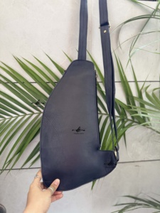 Nuevo Bolso de Hombro de Cuero de Vaca de Diseño, Elegante y Moderno, Bolso de Viaje con Pelo de Vaca, Fácil de Llevar, Cinturón Portamonedas - Product Image 2
