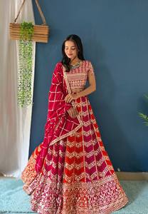 Lehenga de tela Georgette con bordado multicolor, trabajo de diamantes de imitación y patrón de gran vuelo, ideal para damas de honor en bodas tradicionales y fiestas. - Product Image 4