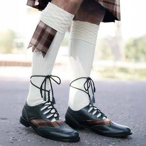 Chaussettes de kilt personnalisées pour adultes, chaussures plates en cuir léger, design élégant, chaussures d'hiver avec décoration - Product Image 1