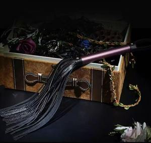 SPALL JP SPORTS Fouet d'entraînement renforcé en cuir de vachette véritable, tressé multi-brins, avec signal sonore et poignée antidérapante en cuir naturel - Product Image 2