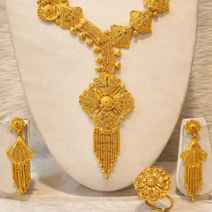 Conjunto de collar chapado en oro de Dubái de 24 quilates con aretes y anillo para boda africana, Francia, Alemania, Estados Unidos - Product Image 1
