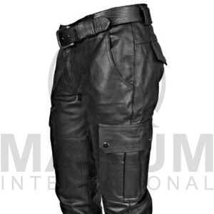 Pantalon en cuir noir pour homme, coupe droite, style motard, fermeture éclair, poches latérales, taille mi-haute - Product Image 2
