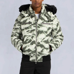 Nueva Chaqueta Acolchada de Camuflaje para Hombre, con Capucha, Resistente al Viento, Gruesa, para Invierno, con Forro de Piel, Corte Regular, Cierre de Cremallera, Estilo Casual - Product Image 1