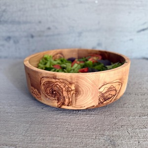 Bol en bois d'olivier personnalisé, artisanal, décoration rustique pour la cuisine - Product Image 2