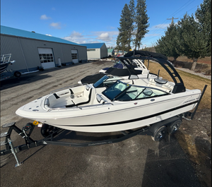 Bateau de travail et de plaisance de luxe 2024 d'occasion 247 SSX avec moteur hors-bord, en fibre de verre, pour le sport, les loisirs, la famille et l'aventure, durable, avec remorque marine - Product Image 1