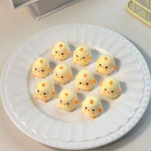 CHENXI Popular Colgante de Pollito, Juguetes Blandos Antiestrés Kawaii para Niños, Juguetes Sensoriales Mochi Fidget - Product Image 4