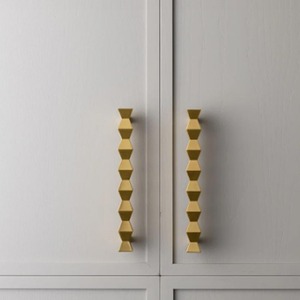 Poignée de porte en laiton massif, poignée de tiroir géométrique en laiton, design minimaliste, poignée de meuble durable - Product Image 3