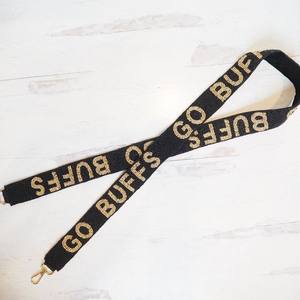 Cinturón de moda, elegante, hecho a mano, de lujo, artesanal, étnico, con cuentas de semillas, estilo Go Buffs, con logotipo personalizado. - Product Image 1