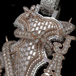 จี้และชาร์มโมอิสซาไนต์แบบกำหนดเอง ประดับเพชรเต็มตัวเรือนเงินแท้ 925 พร้อมตัวอักษรแบบกำหนดเอง ดีไซน์เฉพาะตัวเพื่อสไตล์ที่เป็นเอกลักษณ์ - Product Image 5