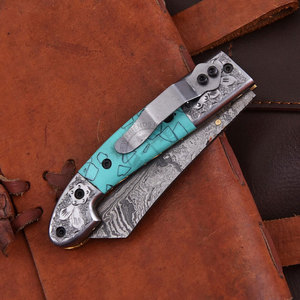 Couteau de poche pliant en acier Damas cuivré, gravé, avec poignée en pierre turquoise et contreforts en acier – Couteau EDC pour camping et chasse – Vente chaude - Product Image 5