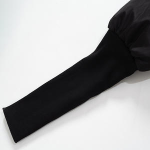 Veste matelassée populaire de luxe pour homme avec col à capuche épais, broderie, chapeau amovible et doublure en coton – Vêtement d'hiver - Product Image 4