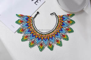 สร้อยคอปักลูกปัดพรีเมียมประดับด้วยลูกปัดแก้วระยิบระยับ เครื่องประดับโดดเด่นสำหรับงานพิเศษและงานเฉลิมฉลอง - Product Image 4