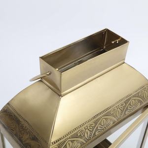 เชิงเทียนโลหะสีทองโบราณลายแกะสลักสไตล์วินเทจสำหรับตกแต่งโต๊ะบ้าน - Product Image 5