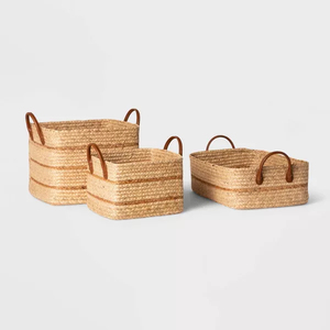Braided Water Hyacinth <b>Storage</b> <b>Basket</b> Rectangle Handle Design Natural Weave Eco Friendly Home Organizer Wholesale Bulk Supplier - Product Image 3