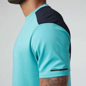 Conjunto Deportivo de 2 Piezas para Hombre, Camiseta de Manga Corta y Pantalones Cortos, Ropa Deportiva Personalizada, Nueva, en Oferta, para Gimnasio, Deportes, Actividades al Aire Libre - Product Image 3