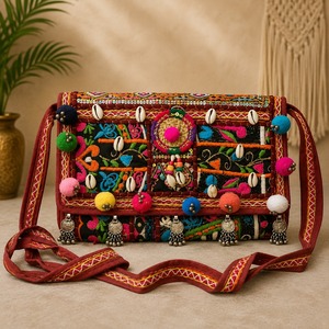 Bolso de mano de macramé de diseñador para mujer, hecho a mano con cuerda de algodón tejida, para la colección de moda diaria de mujer. - Product Image 6