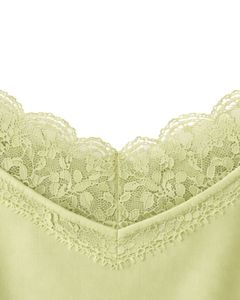 ชุดนอนผ้าซาตินสีเขียวมะกอกอ่อน แต่งลูกไม้ เสื้อสายเดี่ยว กางเกงขาสั้น ชุดนอนผู้หญิง ชุดนอนเซ็กซี่ ชุดนอนผ้าไหมนุ่ม ชุดลำลองสองชิ้น - Product Image 5