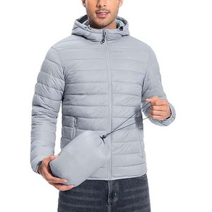 Blouson d'hiver matelassé pour homme de haute qualité, coupe-vent épais à capuche avec logo personnalisé, style urbain tendance, vente en gros - Product Image 1