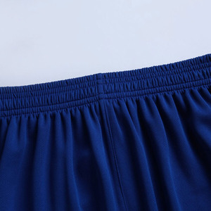 Tenue de football professionnelle respirante pour adulte – Maillot de match d'entraînement durable pour joueur d'équipe - Product Image 4