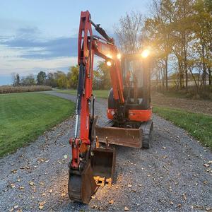 Precio al por Mayor Mini Excavadora Kubota KX0405 con Excelente Fuerza de Excavación para Trabajos de Construcción Profesional - Product Image 3