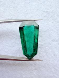 Émeraude synthétique de qualité supérieure, qualité bijouterie, pour la fabrication de pendentifs, par le fabricant, au meilleur prix. - Product Image 3