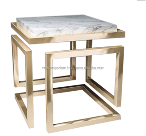 Tabourets d'intérieur intemporels fabriqués avec un moulage en métal coulé à la main et des dessus en marbre magnifiquement polis pour une élégance durable - Product Image 2