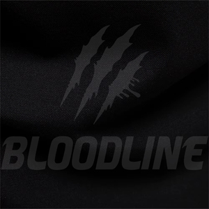 Camisa de Manga Corta para Hombre Bloodline, Blanca, Transpirable, Formal, con Logotipo Frontal, Corte Regular, Tejido de Algodón de 220g - Product Image 5