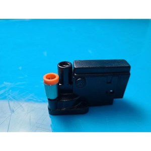 Interruptor de Presión Subminiatura AIR LOGIC F-5100-100, Usado, Piezas de Equipos Semiconductores Legacy - Product Image 3