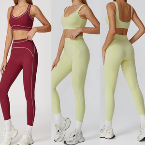 Ensembles de sport pour femmes, soutien-gorge de sport à bretelles halter avec short de yoga sans couture, tenues de couleur noire - Product Image 3