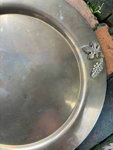 Assiette de présentation à bord festonné, vaisselle ronde de luxe pour la décoration de mariages et d'événements - Product Image 4