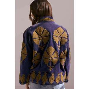 Veste en coton Suzani artisanale pour femmes, bleu marine, broderie dorée, style bohème ethnique, manteau d'automne-hiver - Product Image 1