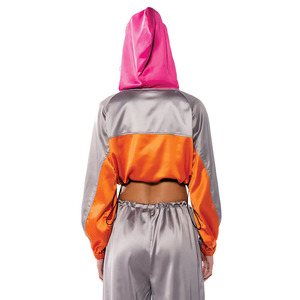 เสื้อแจ็คเก็ตครอปสีสันสไตล์ Y2K พร้อมกระเป๋า ผ้าซาตินทรงโอเวอร์ไซส์ เสื้อผ้าผู้หญิงสำหรับฤดูใบไม้ผลิ ดีไซน์สั่งทำพิเศษ เสื้อฮู้ดครอปผู้หญิง ชุดวอร์ม - Product Image 2