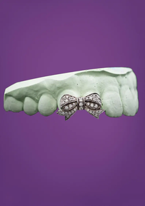 Grillz de luxe en moissanite, sur mesure en argent sterling, bijoux dentaires élégants pour hommes, femmes et trendsetters - Product Image 3