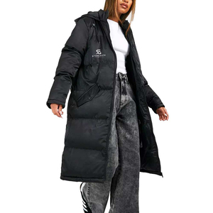 Veste matelassée légère pour femmes, hiver, rembourrage chaud, capuche, mode, extérieur, coupe-vent, couleur unie, logo personnalisé - Product Image 1
