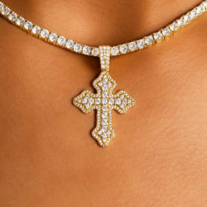 จี้กางเขนประดับเพชรโมอิสซาไนต์สุดหรู |   จี้รูปไม้กางเขนเคลือบทองคำสีเหลือง |   VVS สี D - Product Image 4