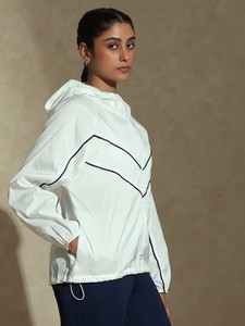 Chaqueta Track Runner Ripstop Cloud Dancer, Elástica en Cuatro Direcciones, Corte Ajustado - Product Image 2