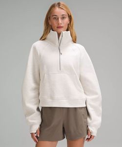 Sudadera con Capucha Corta Personalizada para Mujer, de Felpa Gruesa, Estilo Oversize, para Invierno - Product Image 1