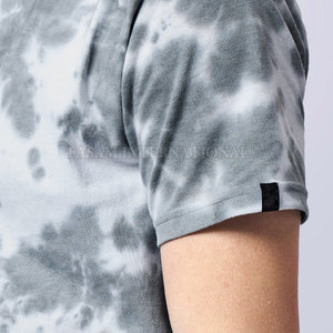 Conjunto de Pantalones Cortos Tie Dye Hechos a Medida por el Fabricante, Conjunto de Pantalones Cortos Tie Dye de Estilo Único y Moderno - Product Image 6