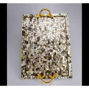 Plateau en mosaïque en nacre Plateau rectangulaire fait à la main avec poignées Pièce décorative pour hôtels Spas Resorts Gift Export - Product Image 6