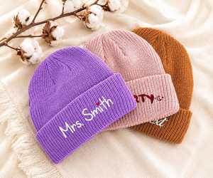 Bonnet en tricot personnalisé brodé unisexe, chaud pour l'hiver, avec revers, personnalisable avec nom et logo, en acrylique doux, pour hommes et femmes - Product Image 2