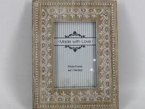 Premium Rustic <b>Vintage</b> Style Wooden Photo <b>Frame</b> with Decorative Hand Painted White Floral Pattern for <b>Vintage</b> Tabletop Decor - Product Image 3