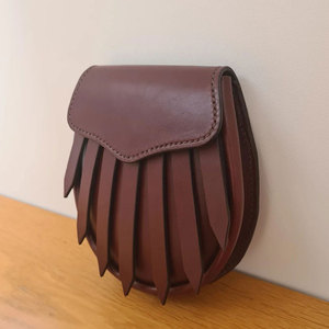 Vente chaude : Sporran en cuir végétalien marron uni, idéal pour les tenues traditionnelles écossaises des Highlands – Fournisseur direct usine - Product Image 2