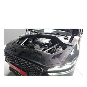 Genesis GV70 2.5T Gasolina AWD con Caja de Cambios Automática y Asientos de Cuero, Modelo de Junio de 2024, 47,046 km, Volante a la Izquierda, Cámara Trasera - Product Image 6