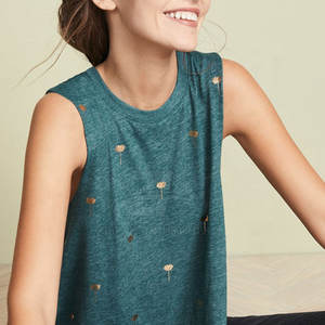 Débardeur court pour femme, léger et à séchage rapide, design tendance, sans manches, vêtement à la mode - Product Image 2