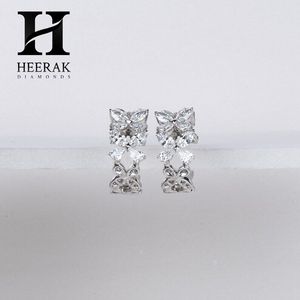 Pendientes de Aro Florales con Diamantes de Corte Marquesa en Oro de 14K, Fabricante de Joyería Fina de Lujo - Product Image 4