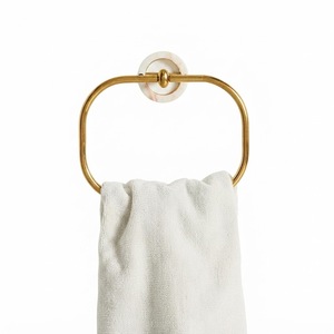 Toallero de latón antiguo con medallón, hecho a mano, para colgar en la pared, estilo vintage, para baño de lujo y hoteles. - Product Image 6