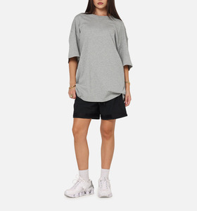 T-shirt gris surdimensionné en coton personnalisé pour femme, coupe ample à épaules tombantes, manches courtes, col rond, idéal pour l'été - Product Image 4
